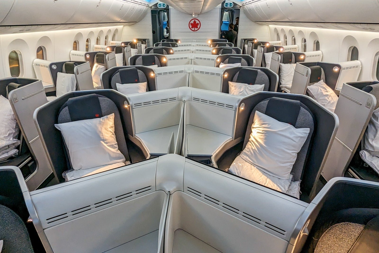 air canada 787 business class 1754993403