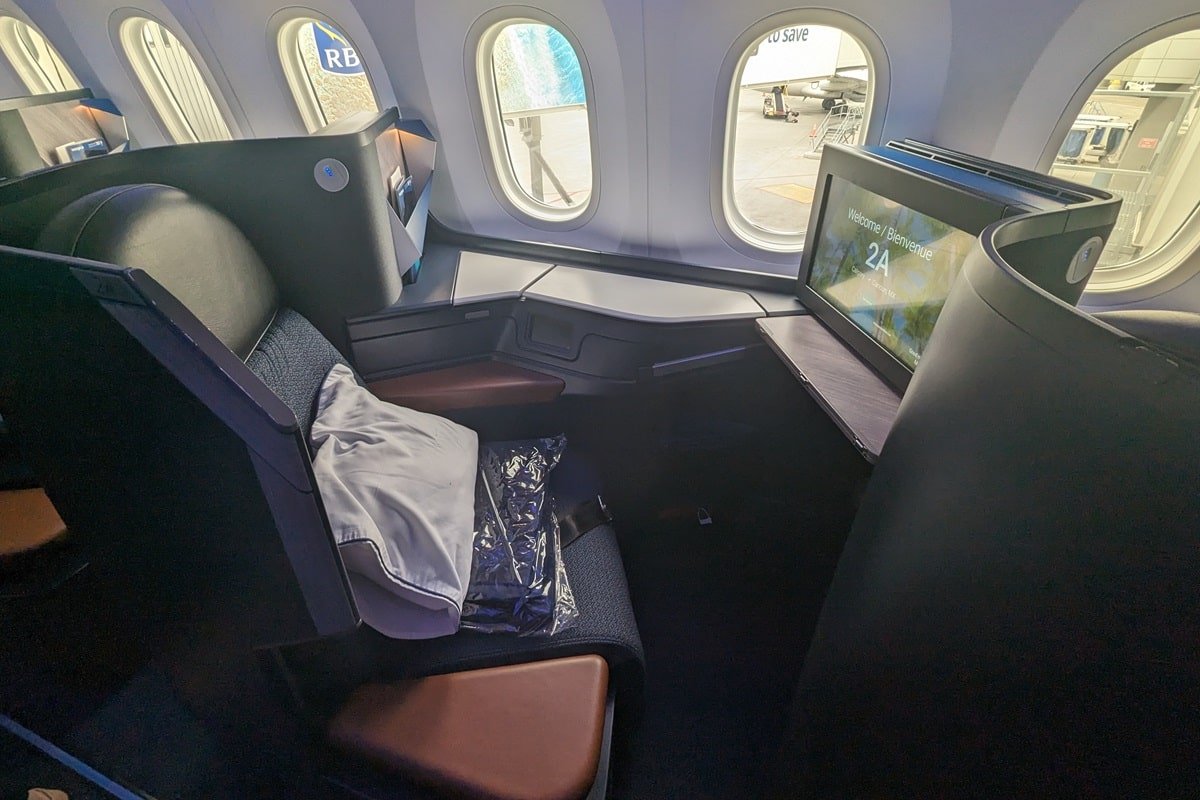 westjet business class 1754993104